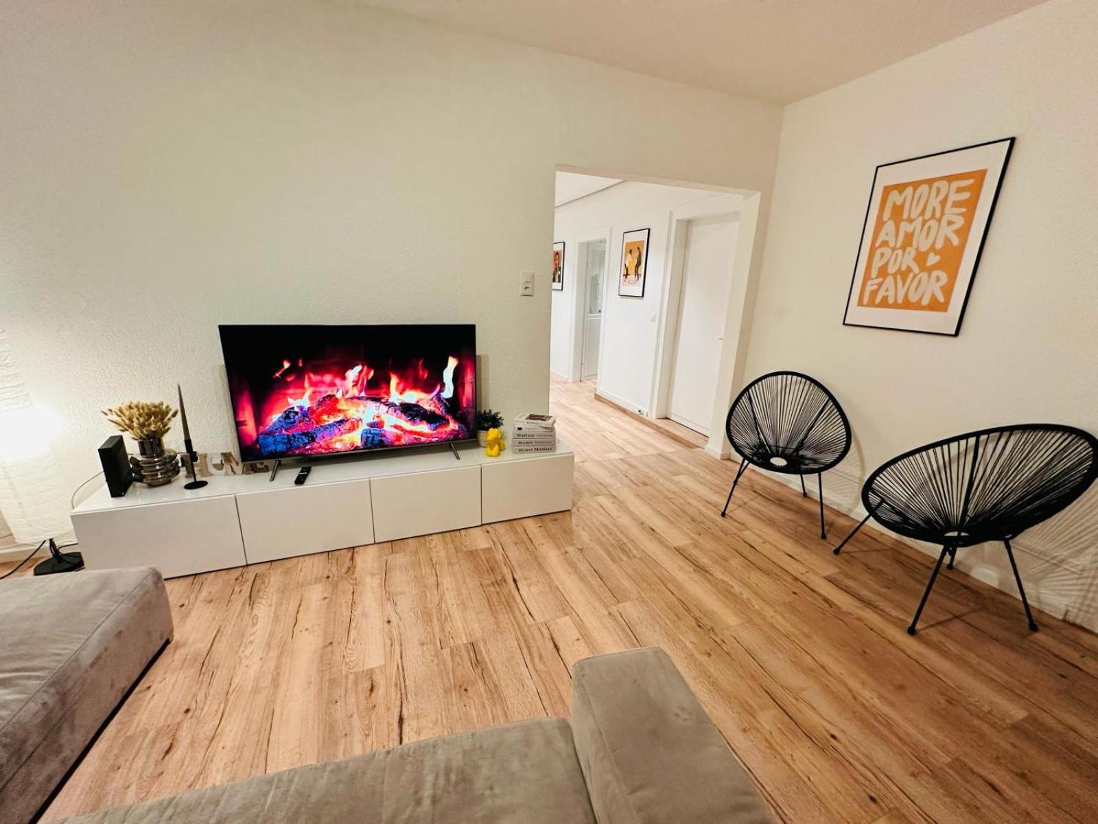 Exclusive Apartment For Families And Business Устер Экстерьер фото