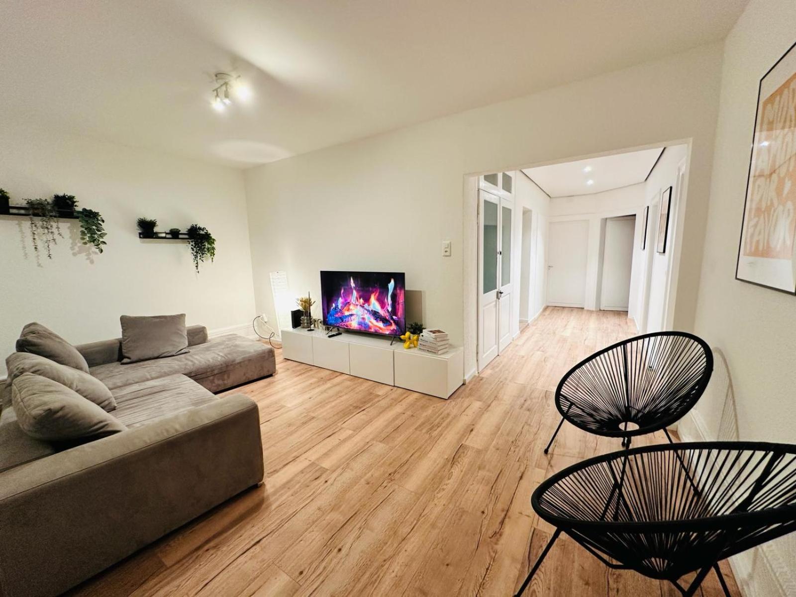 Exclusive Apartment For Families And Business Устер Экстерьер фото